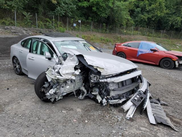 VOLVO S90 PLUS  2023