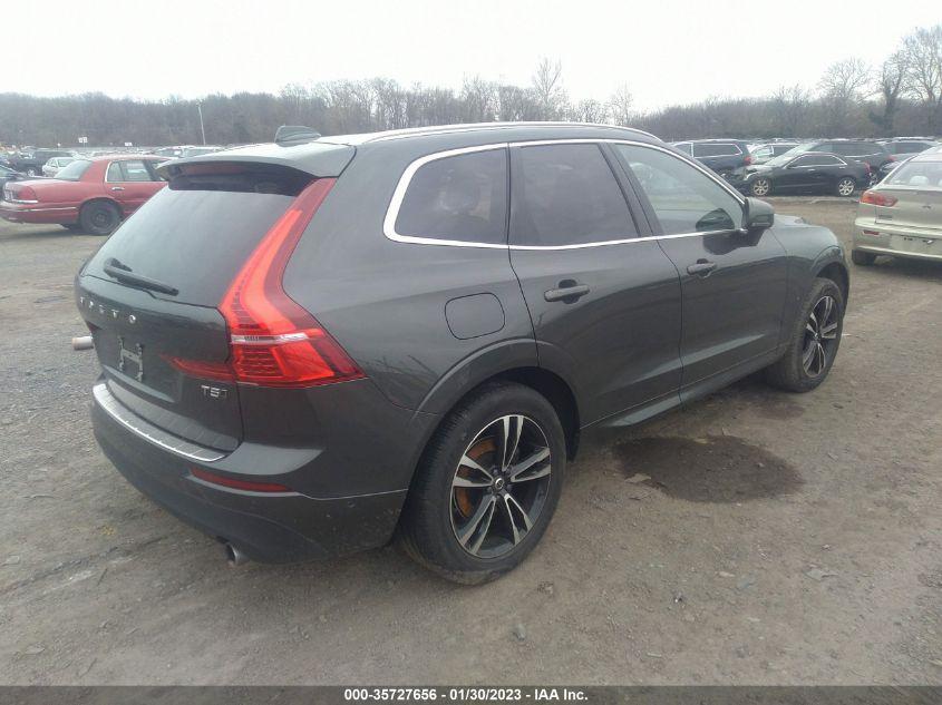 VOLVO XC60 MOMENTUM 2018