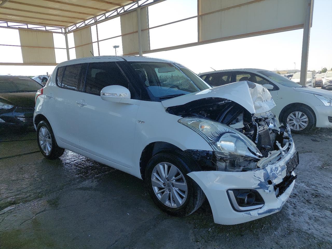 SUZUKI SWIFT  2016