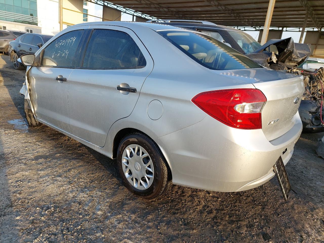 FORD FIGO  2016