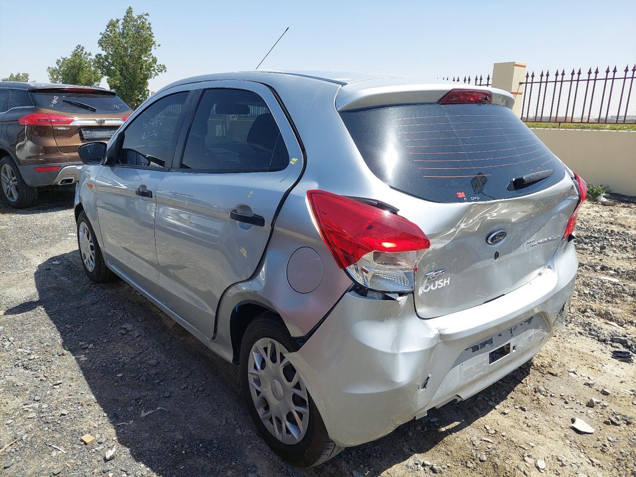 FORD FIGO  2016