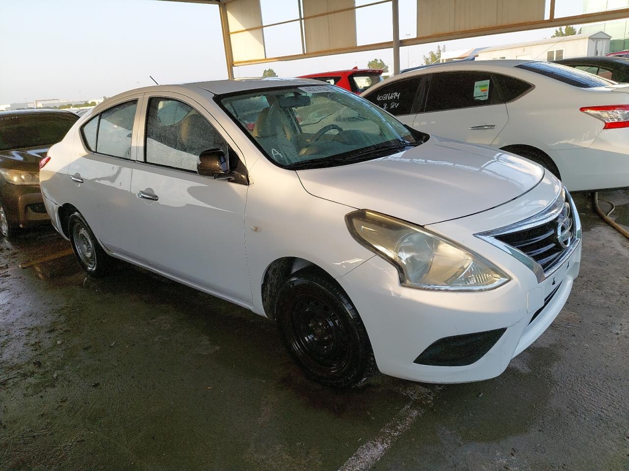 NISSAN SUNNY  2017