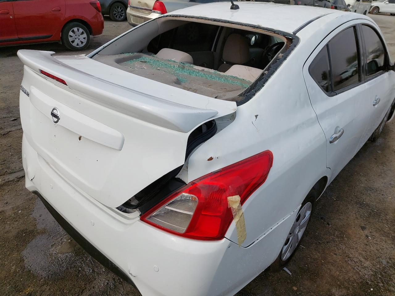 NISSAN SUNNY  2019