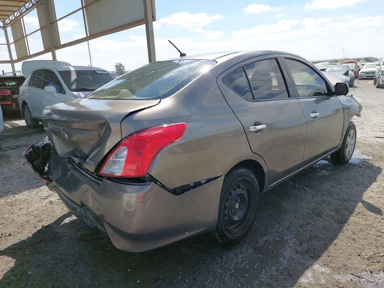 NISSAN SUNNY  2016