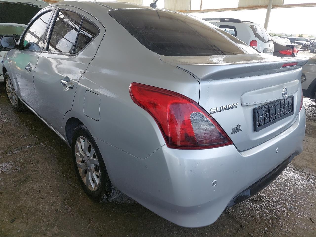 NISSAN SUNNY  2017