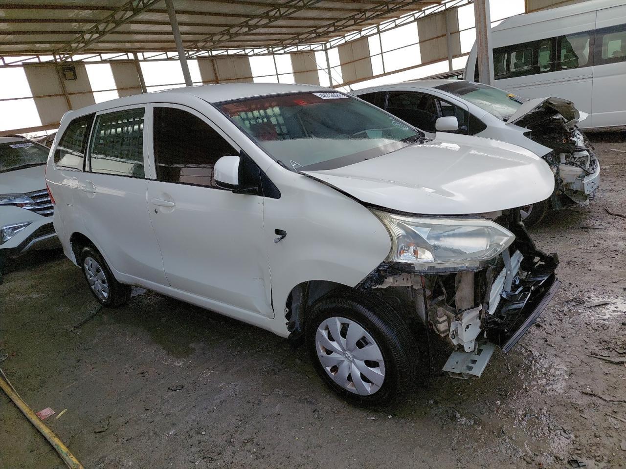 TOYOTA AVANZA  2016