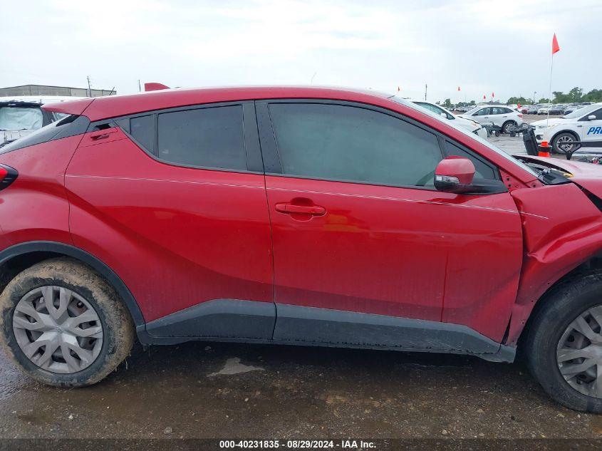 TOYOTA C-HR LE 2020