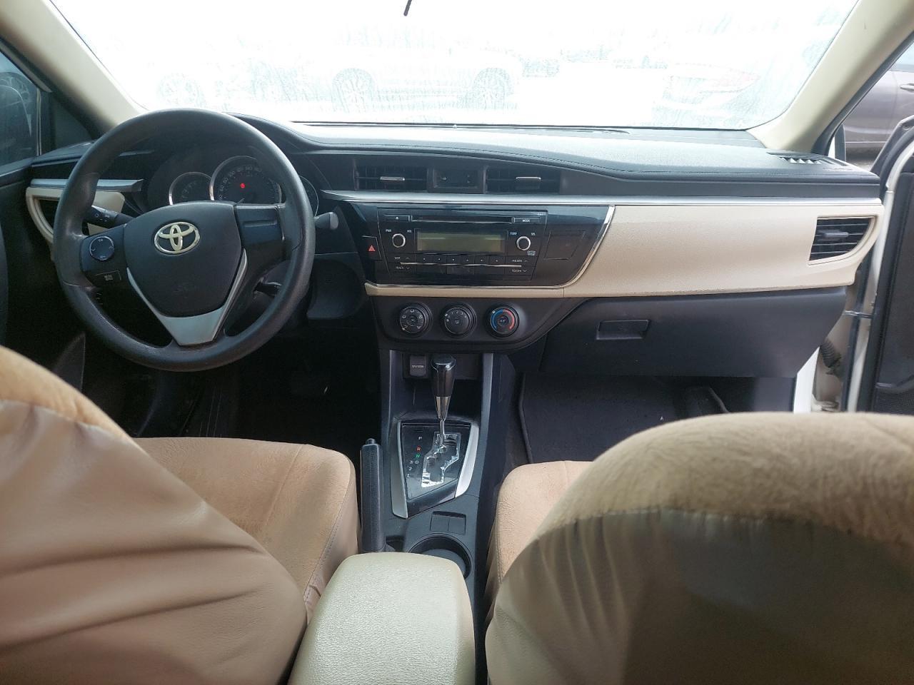 TOYOTA COROLLA  2015