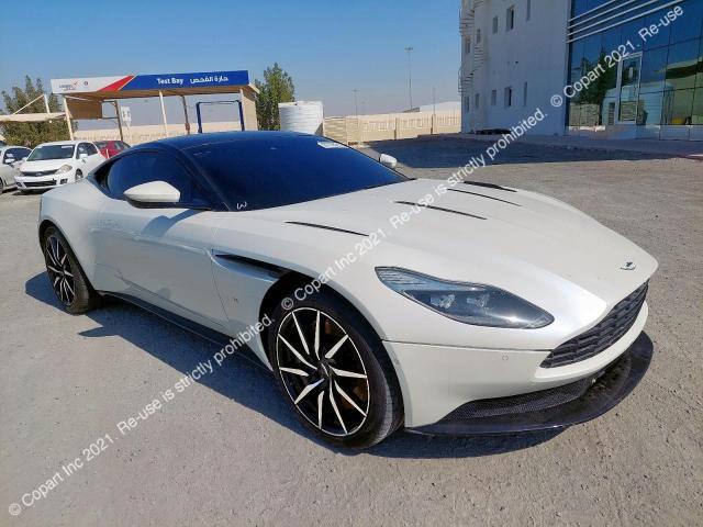 ASTON MARTIN DB11  2017