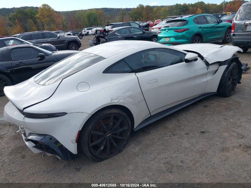 ASTON MARTIN VANTAGE  2020