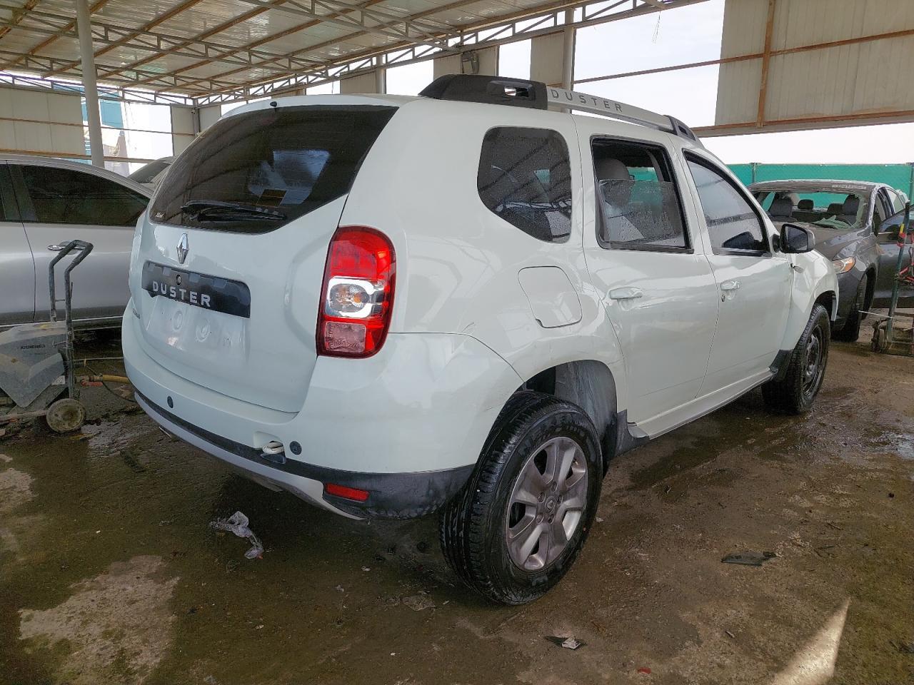 RENAULT DUSTER  2016