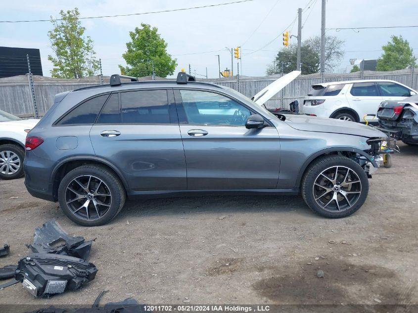 MERCEDES-BENZ GLC  2022