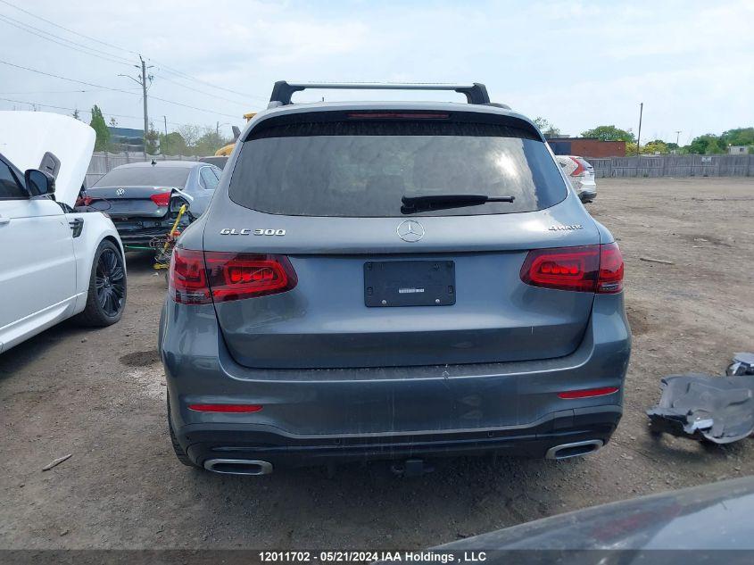 MERCEDES-BENZ GLC  2022