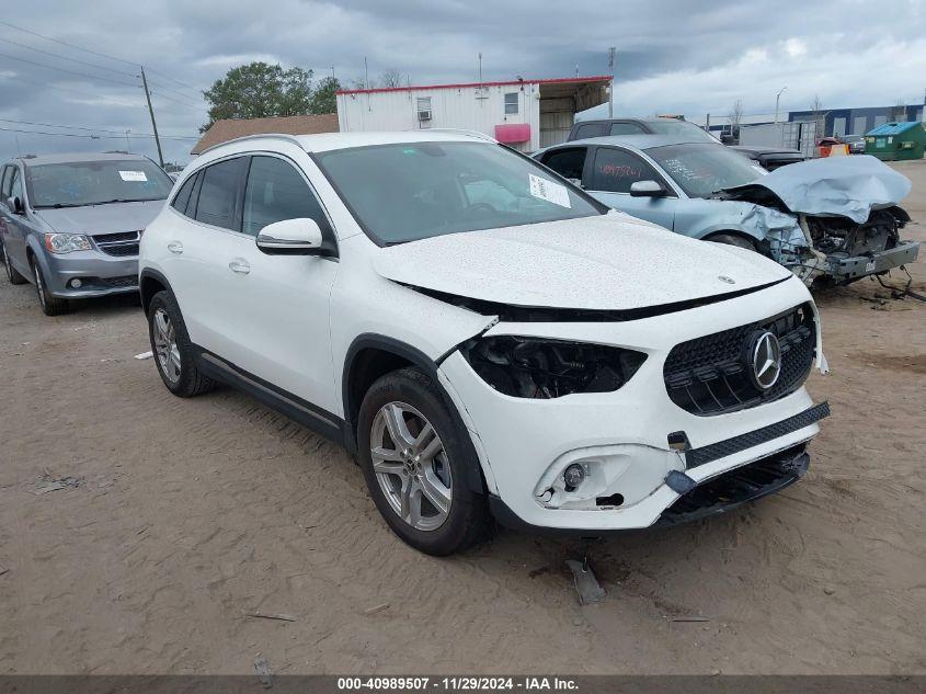 MERCEDES-BENZ GLA  2021