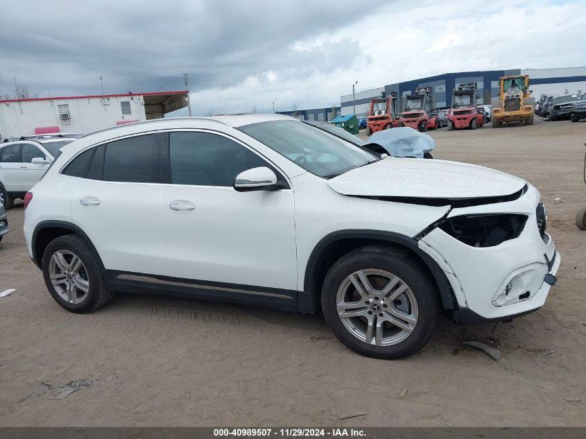 MERCEDES-BENZ GLA  2021