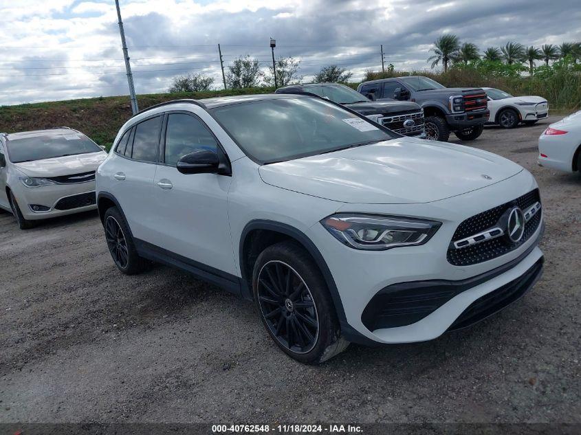 MERCEDES-BENZ GLA 250  2023