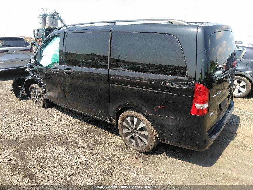 MERCEDES-BENZ METRIS  2023