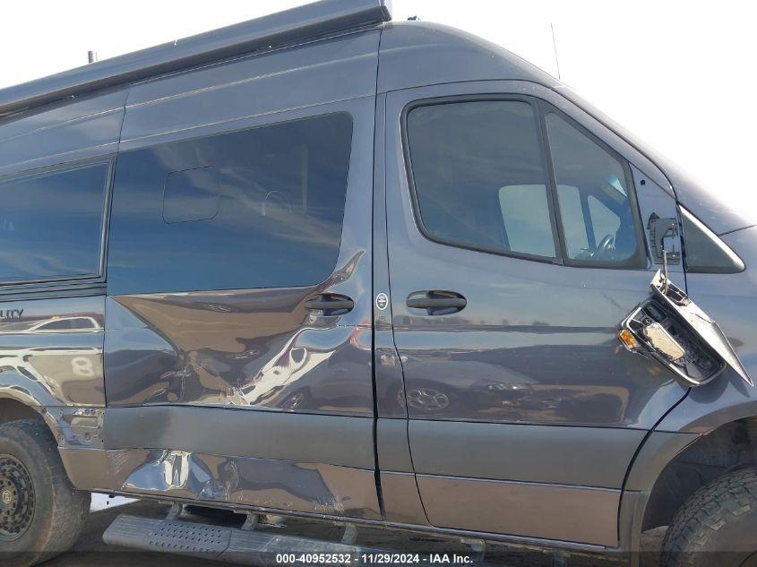 MERCEDES-BENZ SPRINTER 2500 2020