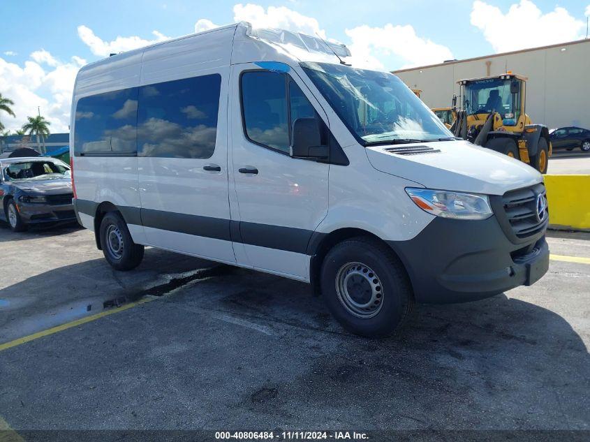 MERCEDES-BENZ SPRINTER 2500 STANDARD ROOF 4-CYL DIESEL 2024