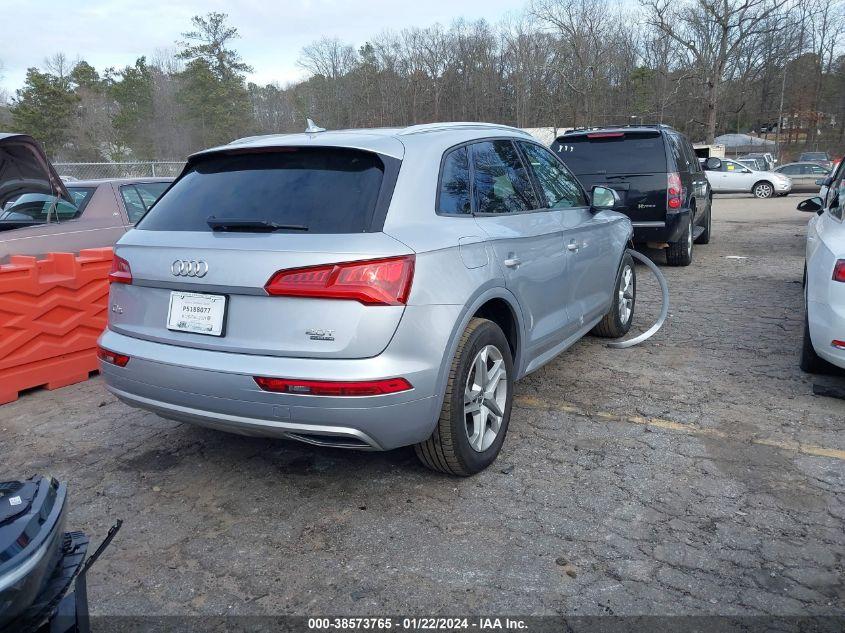 AUDI Q5 2.0T PREMIUM/2.0T TECH PREMIUM 2018