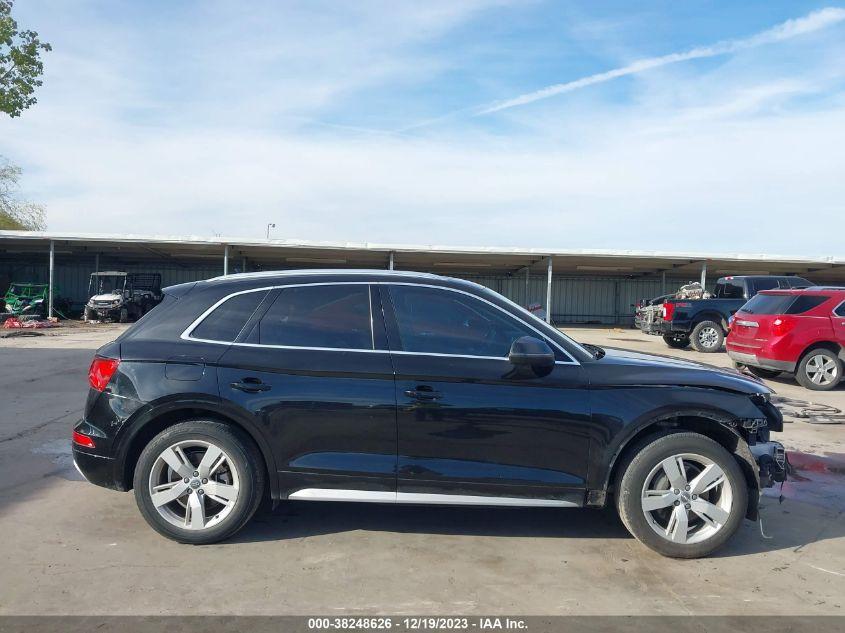 AUDI Q5 2.0T PREMIUM/2.0T TECH PREMIUM 2018