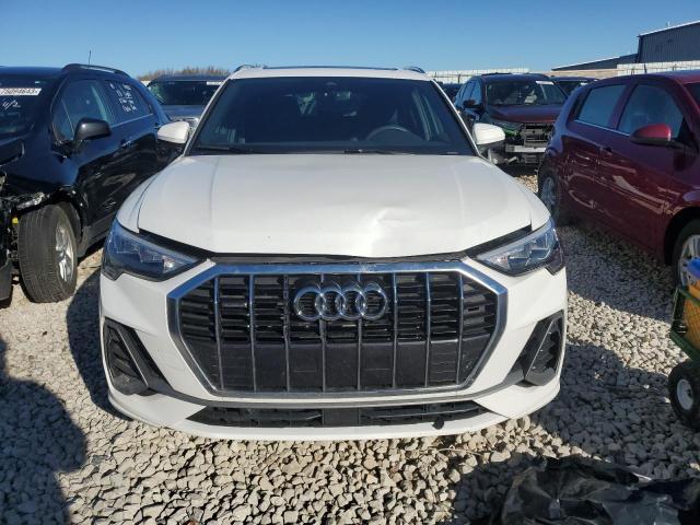 AUDI Q3 PREMIUM 2022