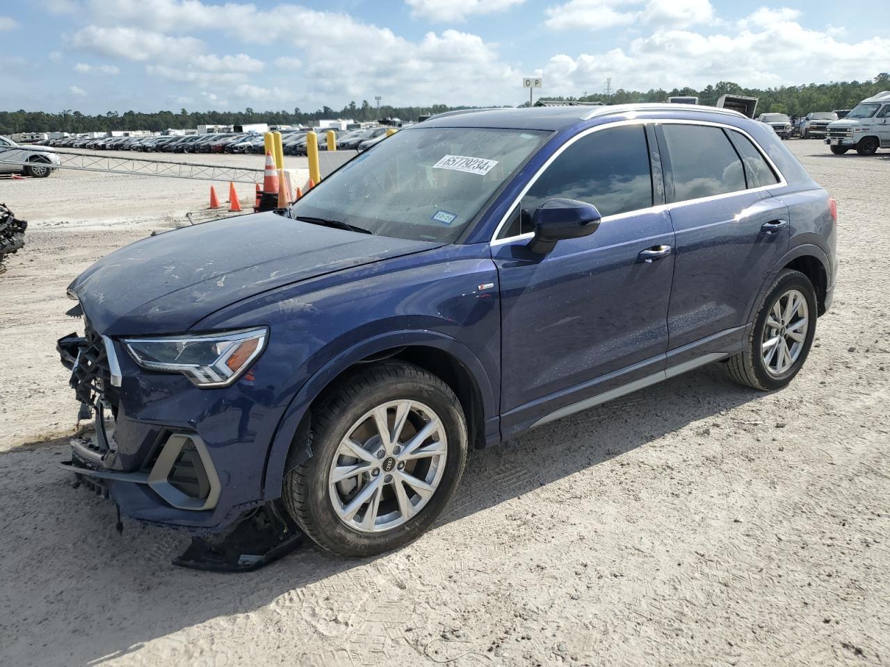 AUDI Q3 PREMIUM 2023