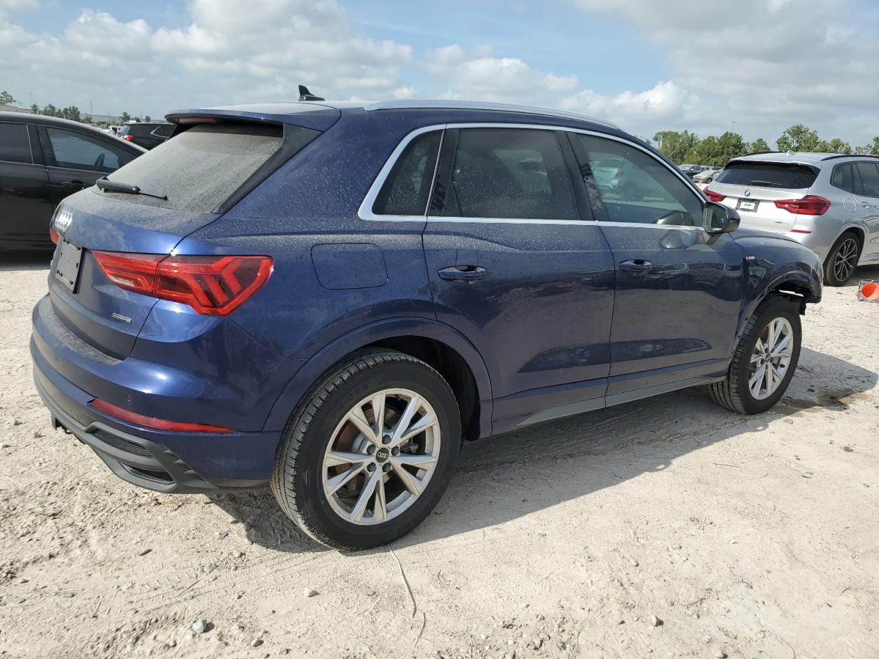 AUDI Q3 PREMIUM 2023