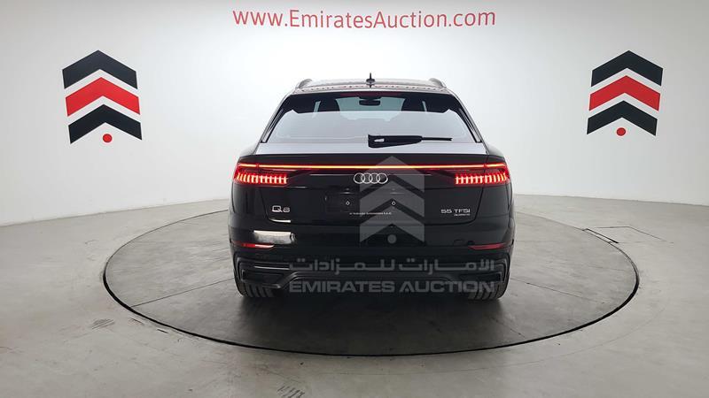 Audi Q8  2022