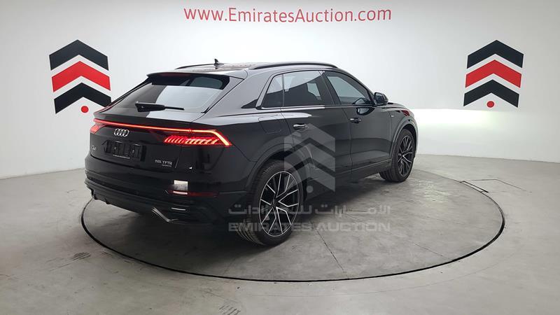 Audi Q8  2022