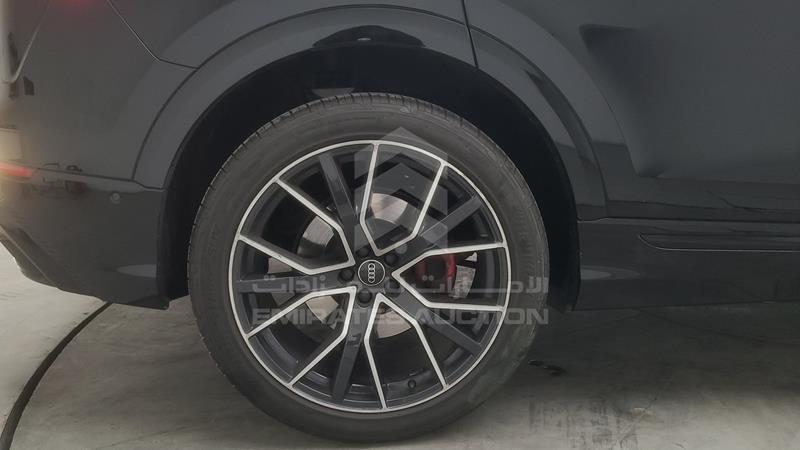 Audi Q8  2022