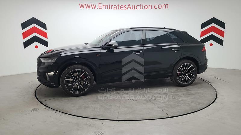 Audi Q8  2022