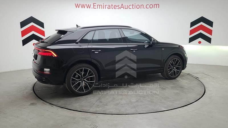 Audi Q8  2022