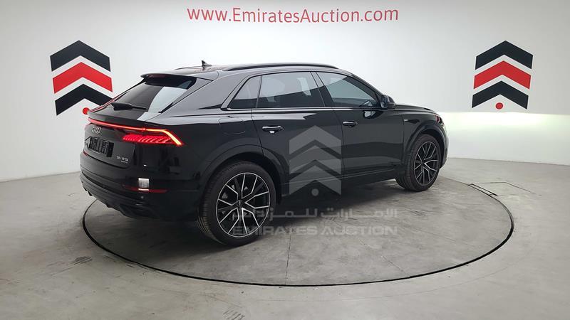 Audi Q8  2022