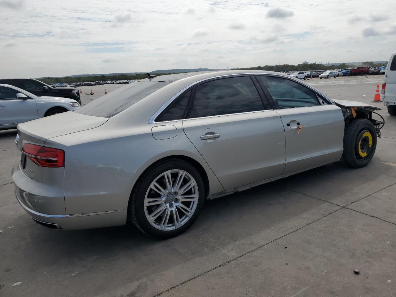 AUDI A8 L QUATT 2016