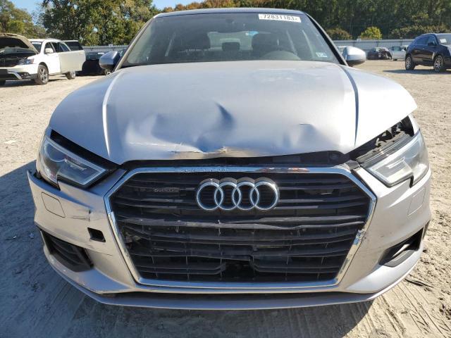 AUDI A3 PREMIUM 2017