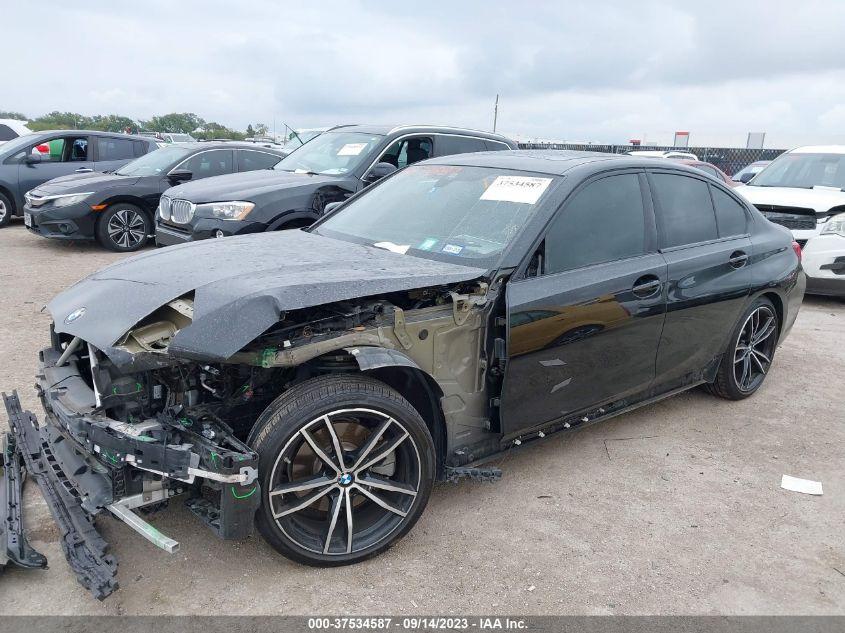 BMW 330I   2019