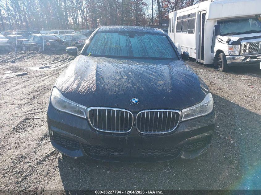 BMW 750I   2017