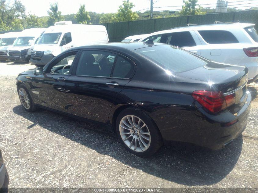 BMW 750 LXI 2014