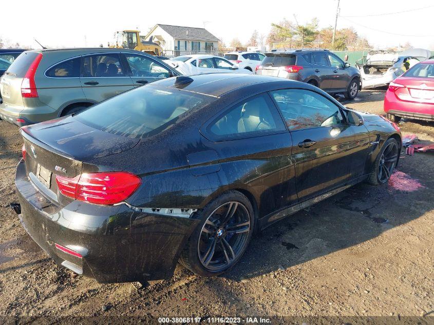 BMW M4   2016