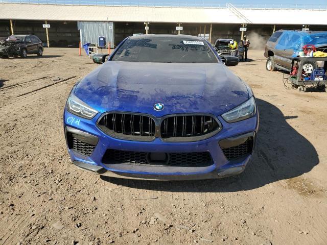 BMW M8  2022