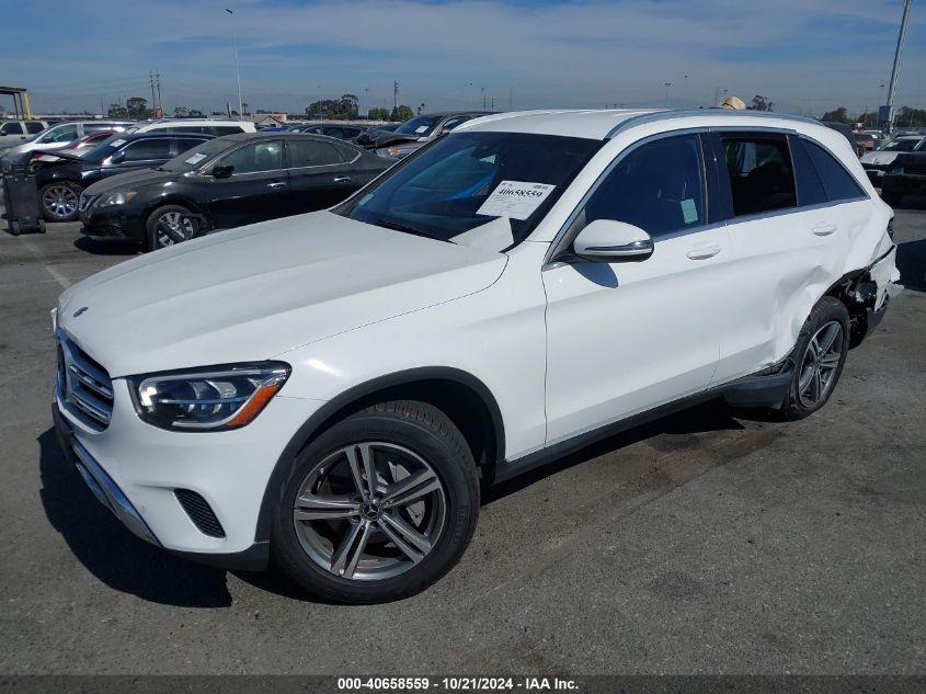 MERCEDES-BENZ GLC 300  2020