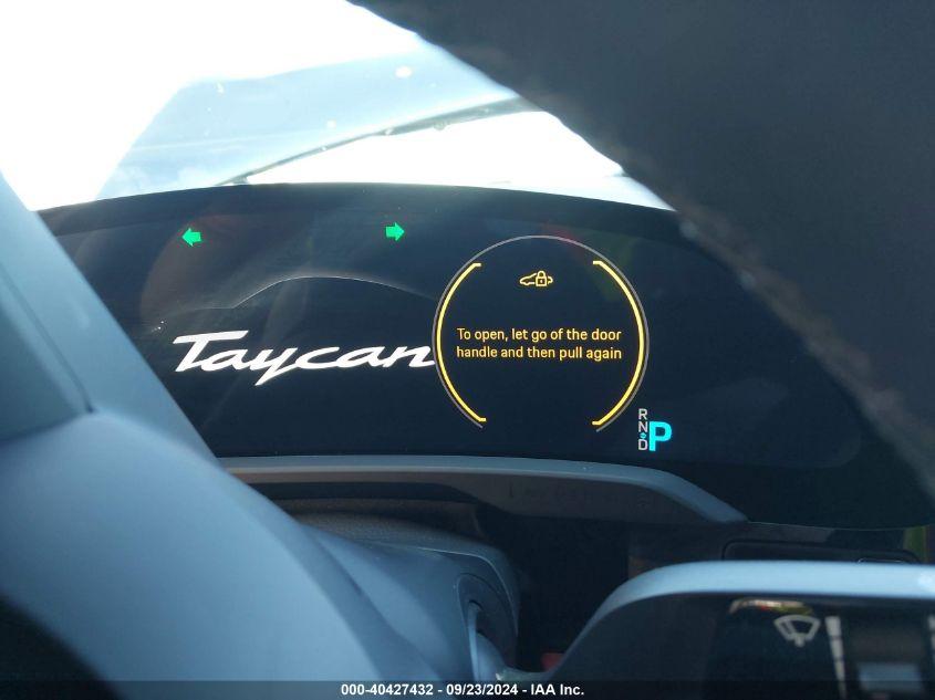 PORSCHE TAYCAN TURBO 2020