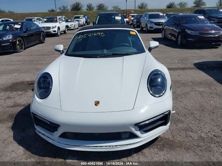 PORSCHE 911 CARRERA 4 /CARRERA 2021