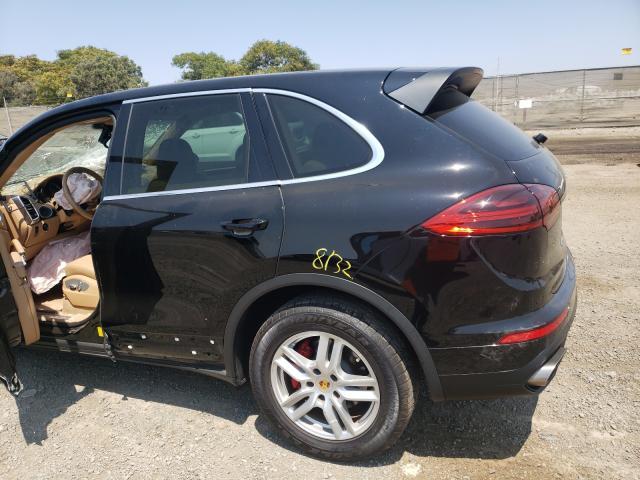 PORSCHE CAYENNE  2016