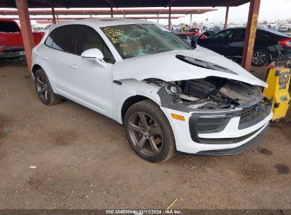 PORSCHE MACAN T 2023