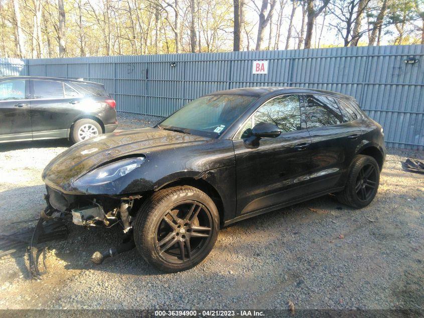 PORSCHE MACAN  2021