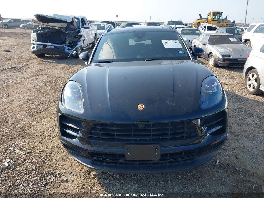 PORSCHE MACAN  2021