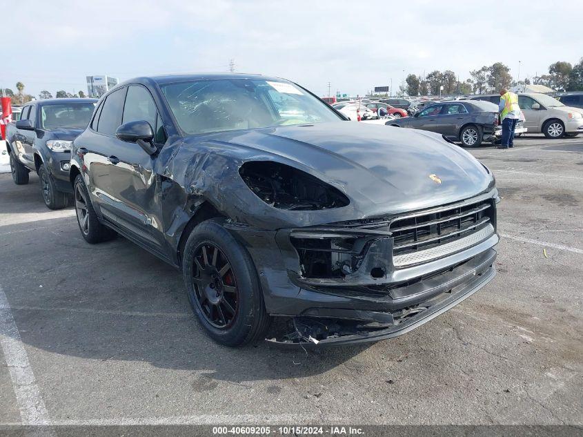 PORSCHE MACAN  2022