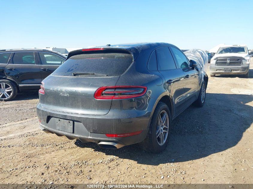 PORSCHE MACAN  2018